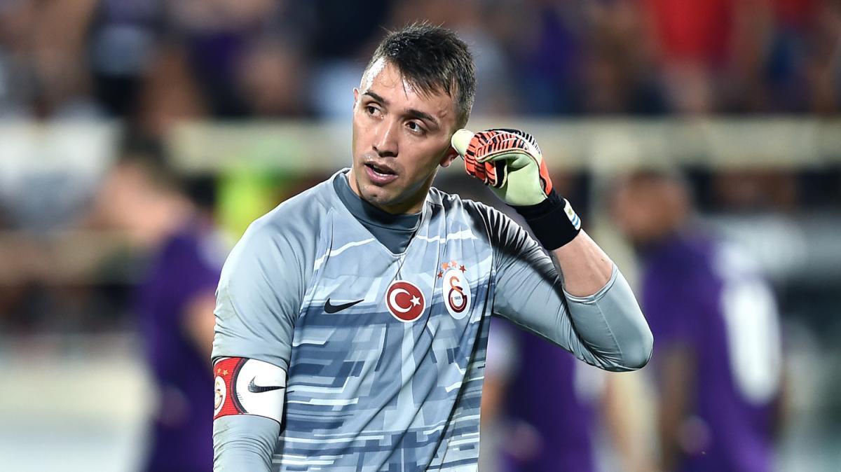 Flop Uruguay, Muslera ha giocato con 41 di febbre: Bielsa non lo sapeva