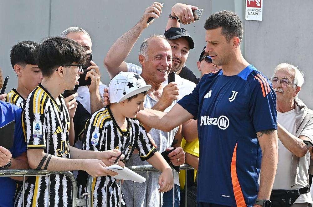 Juve, Motta si presenta: "Vogliamo competere con chiunque"
