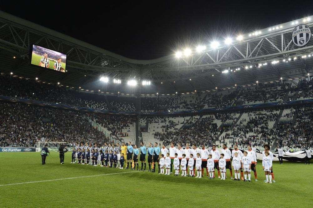 Champions League, risultati e marcatori: vince lo Shakhtar, Real ko in Inghilterra