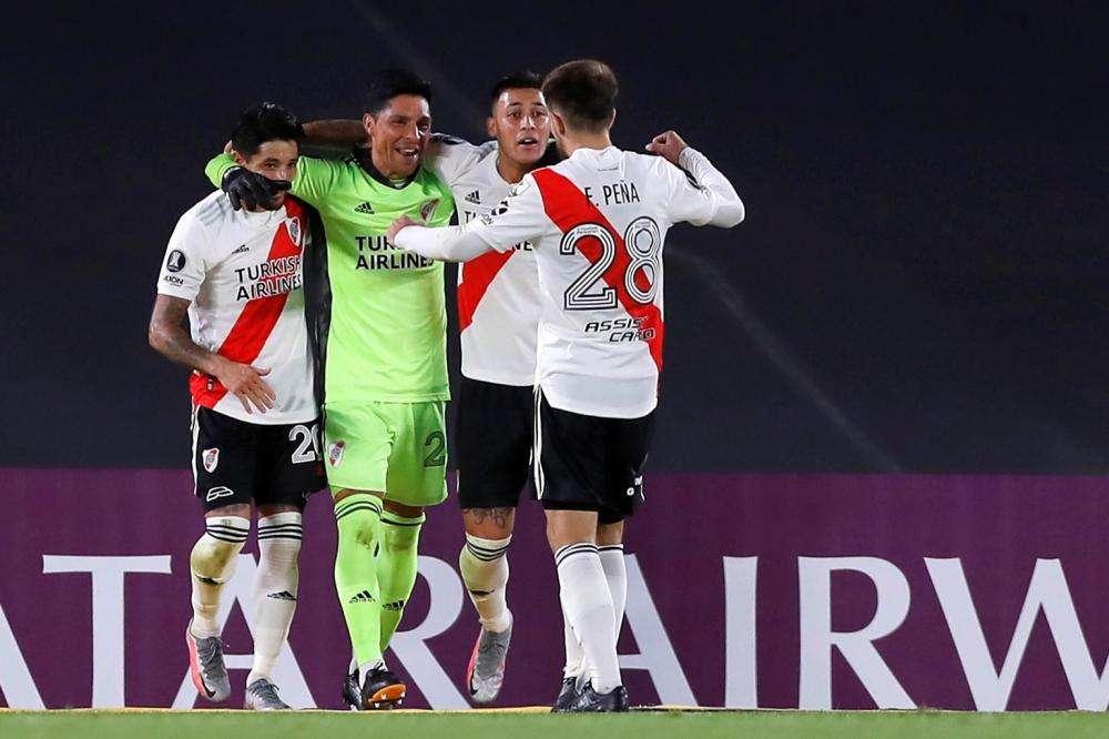 Argentina, incredibile impresa del River Plate: vince senza portiere e con 11 contati