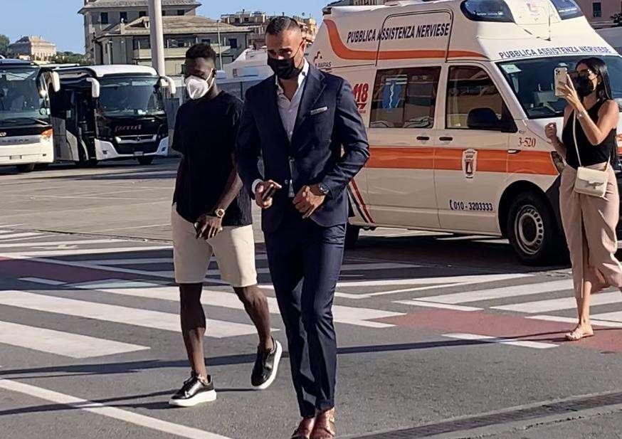 FOTO - Genoa, Maksimovic e i nuovi acquisti rossoblù al Ferraris: siederanno in tribuna