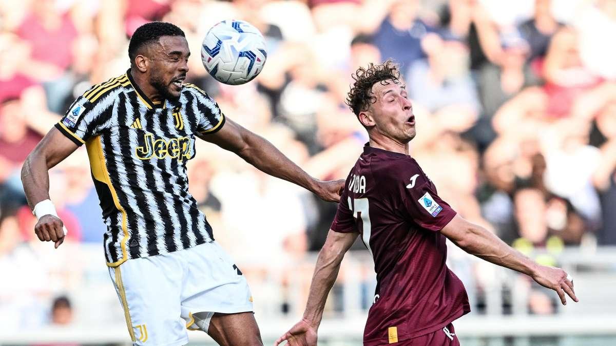 Caso Vojvoda, indossa sciarpa Juve dopo il derby perso? No, è del Kosovo