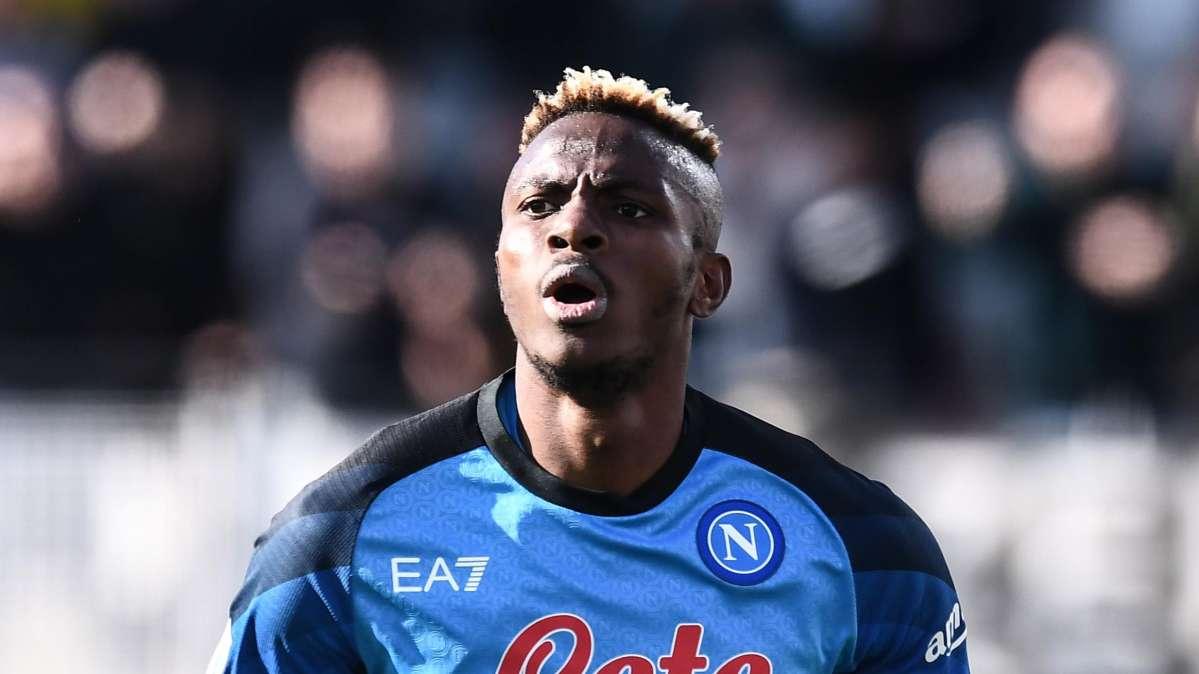 Stavolta è buono! Osimhen vola in cielo e fa 2-0!