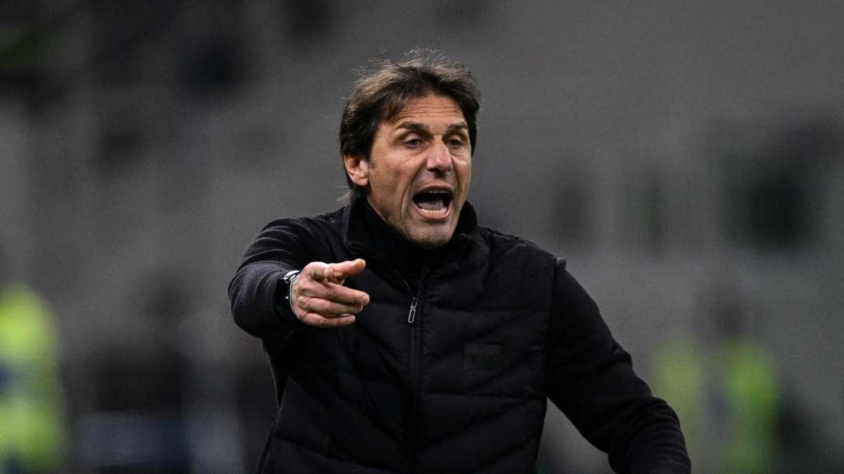 Genoa-Napoli, annunciate le formazioni: le scelte di De Rossi e Conte