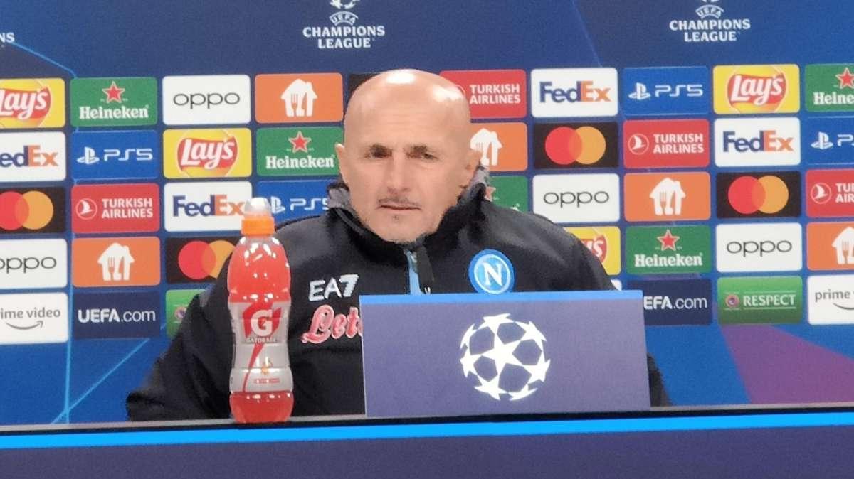 RILEGGI LIVE - Spalletti: "Non ci davate tra le prime 4, non mi fido di voi! Eintracht? Più esperto! Su Kvara...". Di Lorenzo: "Eintracht? Livello molto alto!"