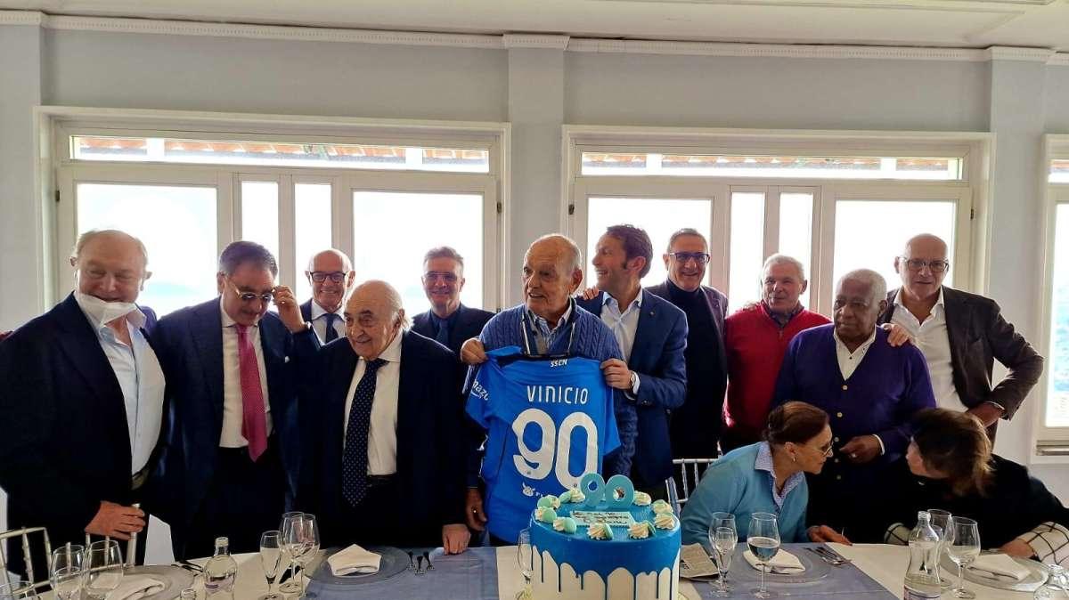 Vinicio dopo l'incontro col Napoli: "Ho fatto gli auguri e detto di credere allo Scudetto"