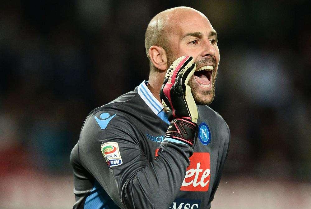 Reina al Guardian: "A fine stagione ho detto addio a Benitez, lui conosce le condizioni per la mia permanenza"