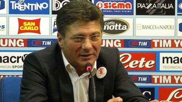CONFERENZA INTEGRALE - Mazzarri: "Lavezzi ci sarà, in dubbio Maggio e Cavani. Col Siena servirà concretezza, attenzione al contropiede"