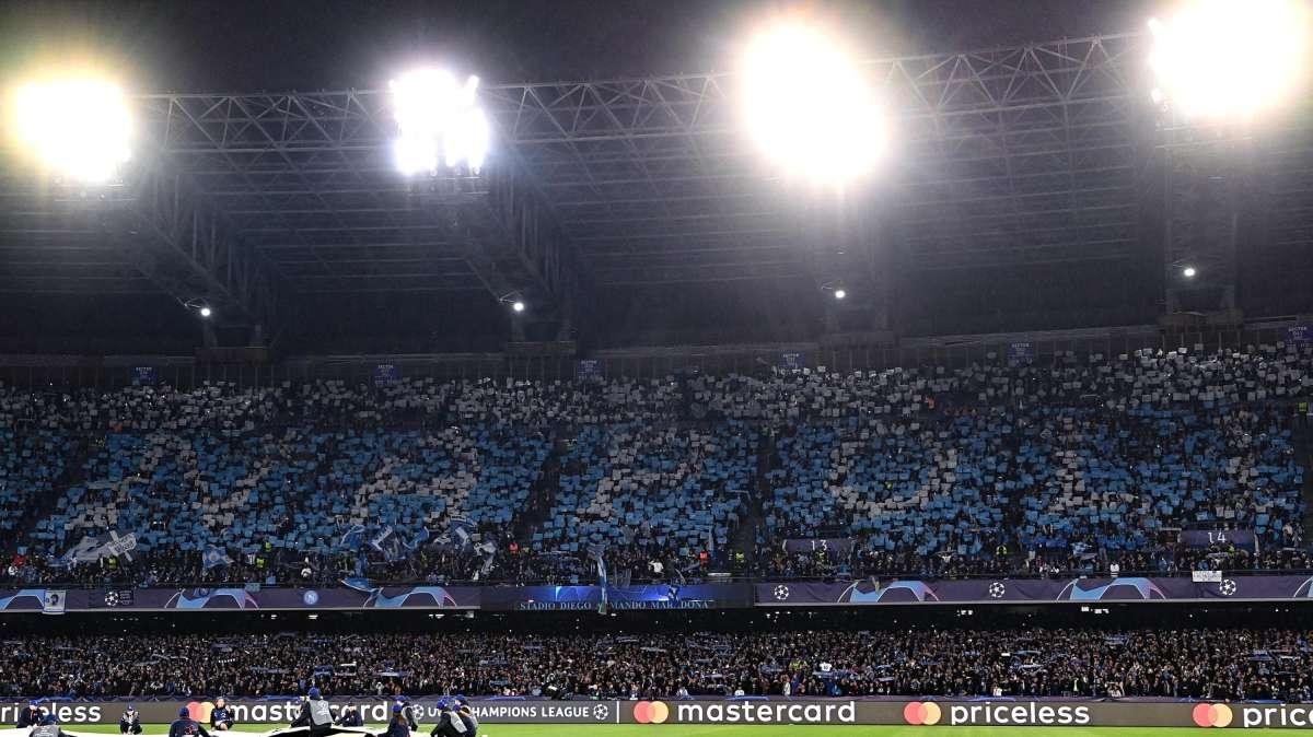 "Fuori gli attributi!", cos'è accaduto tra tifosi e squadra al termine di Genoa-Napoli