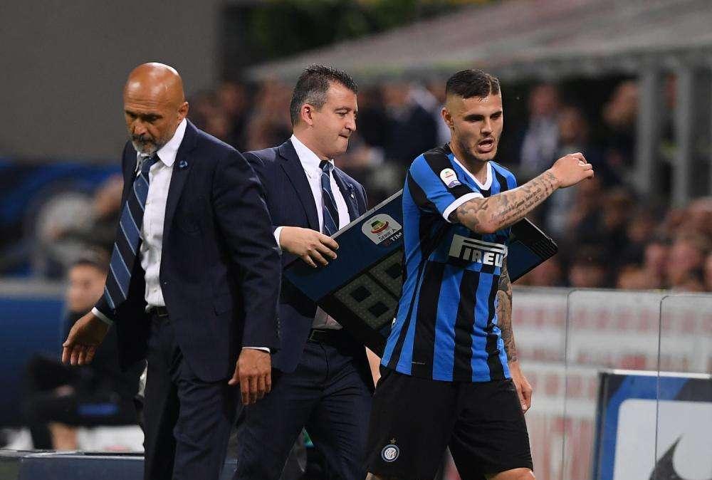 Sky - Icardi 'scarta' il Napoli e vuole solo la Juve, ma i bianconeri non possono acquistarlo