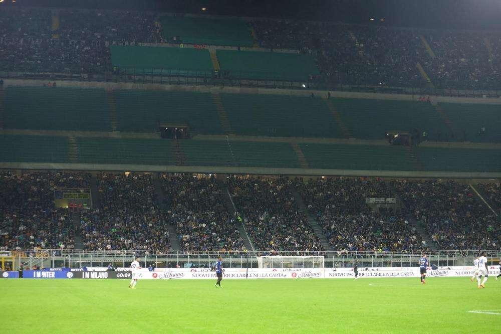Inter, tifosi forzati a uscire dalla Curva Nord: l'accaduto e le testimonianze