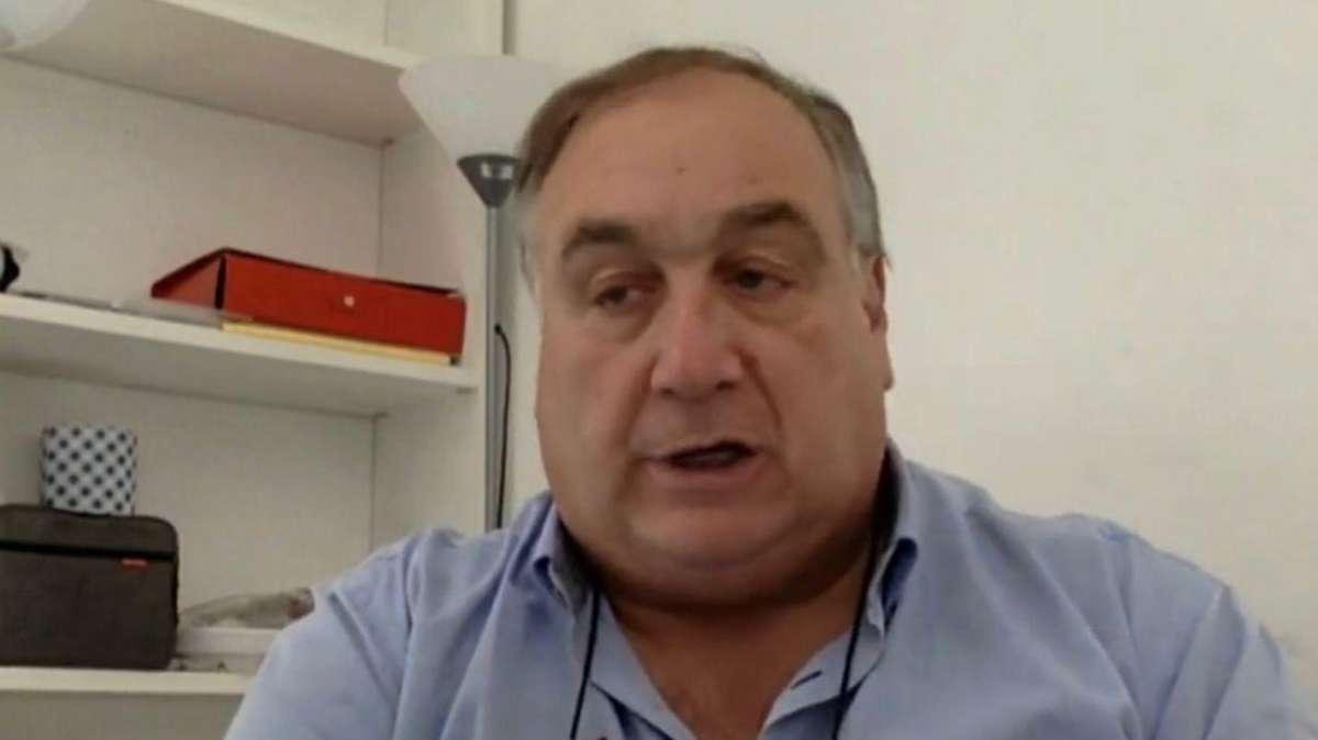 Chiariello: "12 gare consecutive per il Napoli: il problema non è il turnover, ma come farlo"
