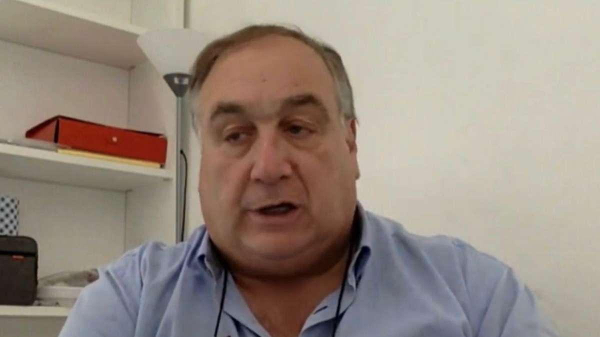 Chiariello prende in giro Pioli: “Bye bye, ma non meritava di perdere col Napoli”