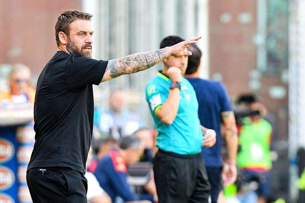 De Rossi, il day after: il tecnico al funerale dell'ex medico sociale della Roma