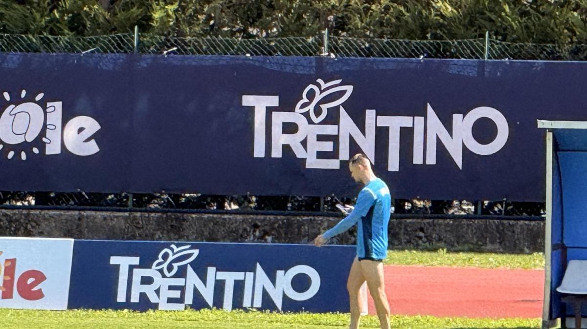 Dimaro, spunta Beukema: l'olandese e Gutierrez si rilassano a fine allenamento