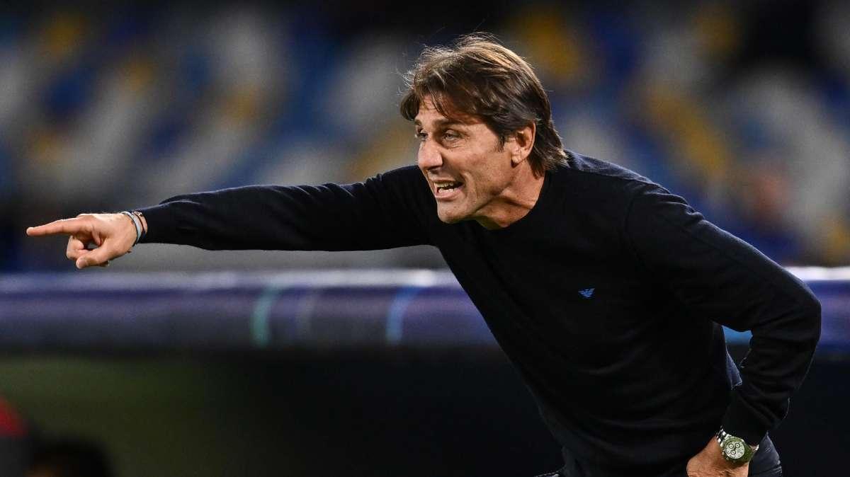 Formazione Napoli, Sky: "Conte verso il 4-3-3 con due ritorni dall'inizio"