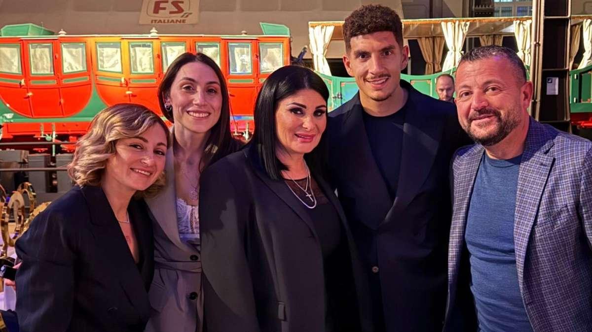 Cena di Natale, Sannino racconta: "C’è stato un bellissimo momento con tutte le donne"