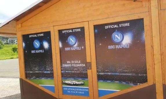 VIDEO - Dimaro aspetta il Napoli: il paesaggio all'esterno del campo di allenamento