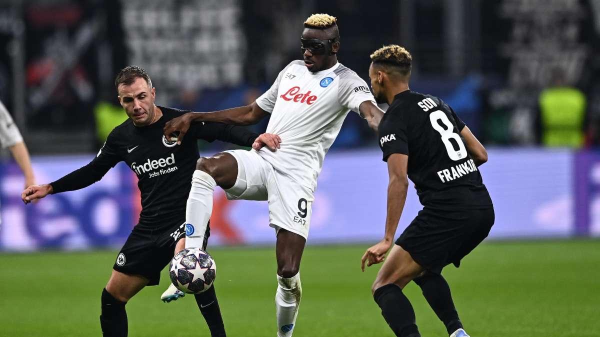 Eintracht, allenamento a porte aperte: lavoro differenziato per Dina Ebimbe e Buta