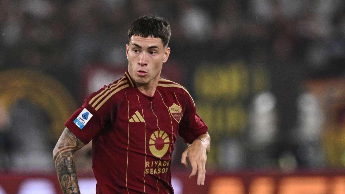 Roma, si ferma Soulé: problema alla caviglia dopo il gol di Pisilli