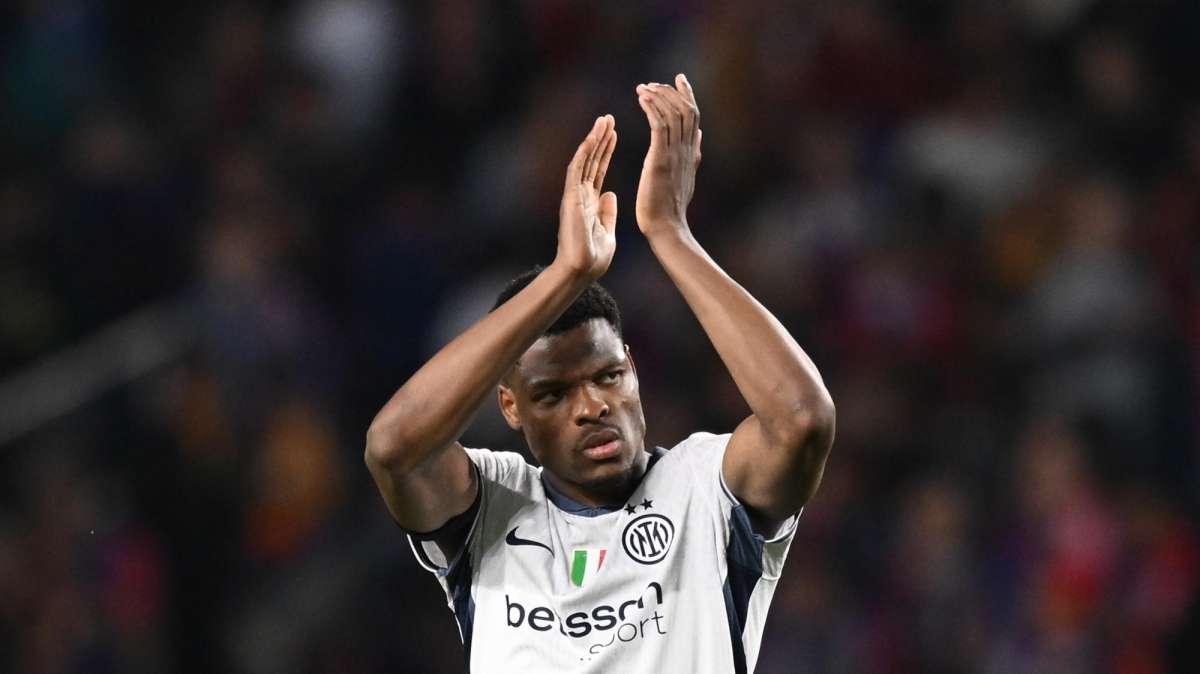 Inter, Dumfries: "Complimenti al Napoli. Fine sfortunata, noi eravamo così vicini..."