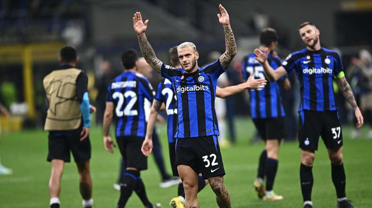 Mundo Deportivo - Mano di Dumfries non vista dal VAR: il Barça sporgerà denuncia all'Uefa! 