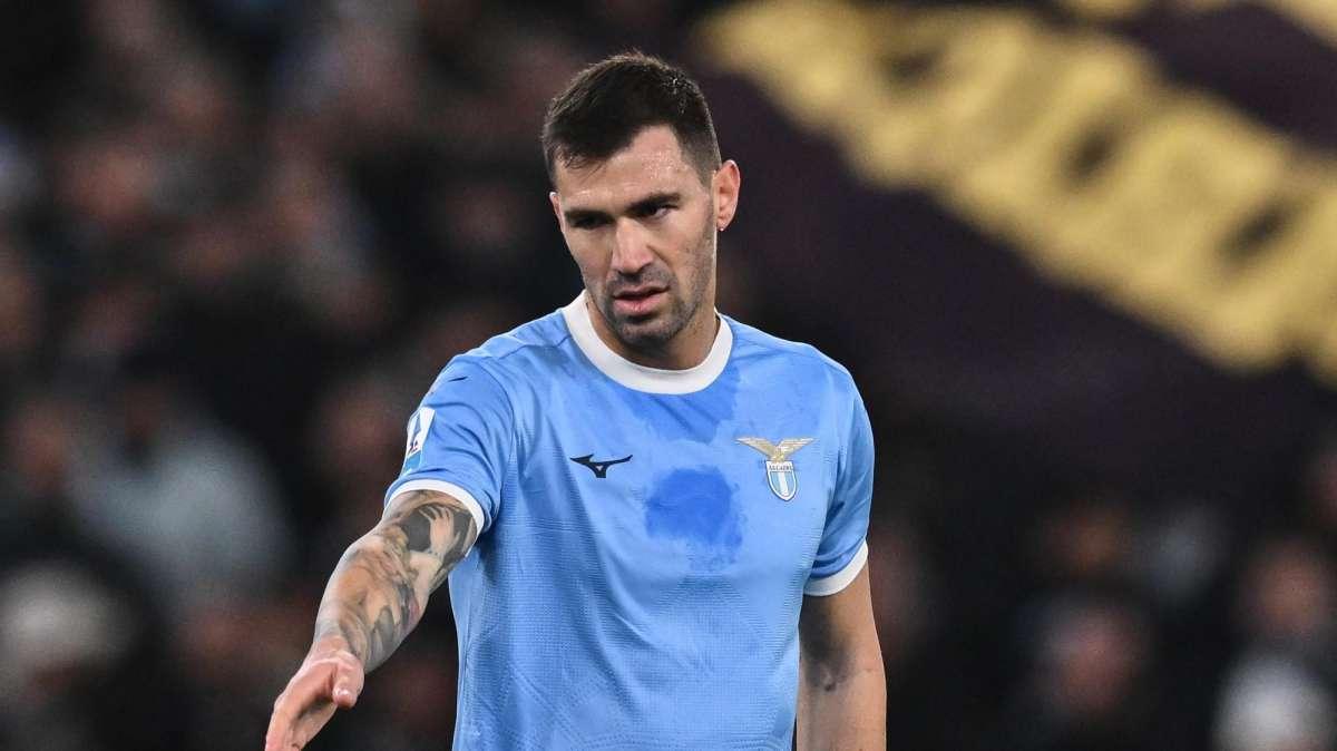 Caso Romagnoli, il giocatore la sta spuntando sulla Lazio? Sarri non lo convoca