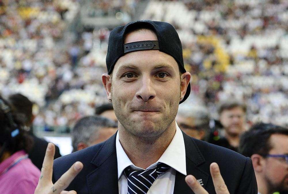 Il rapper Clementino: "Napoli sfortunato nell'ultimo periodo, siamo sulla scia del 2020"