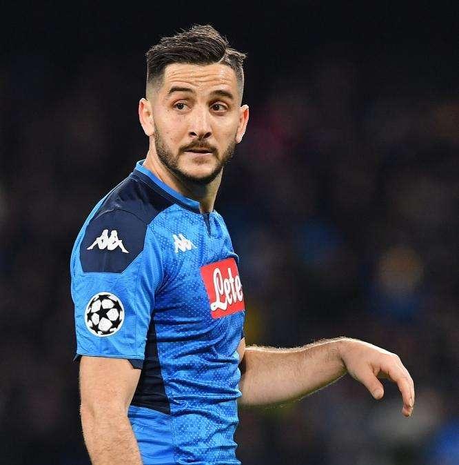 L'ex romanista Manolas: "Finalmente ho vinto in Italia!", Totti e De Rossi mettono like