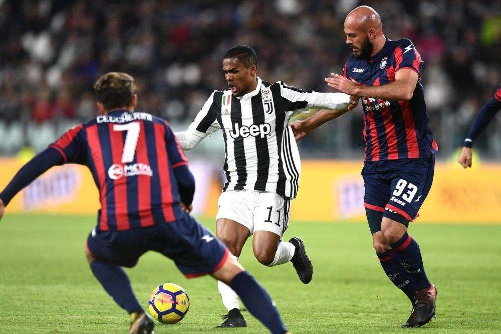 Crotone, ammonito Ajeti contro la Lazio: era diffidato, salterà la sfida contro il Napoli