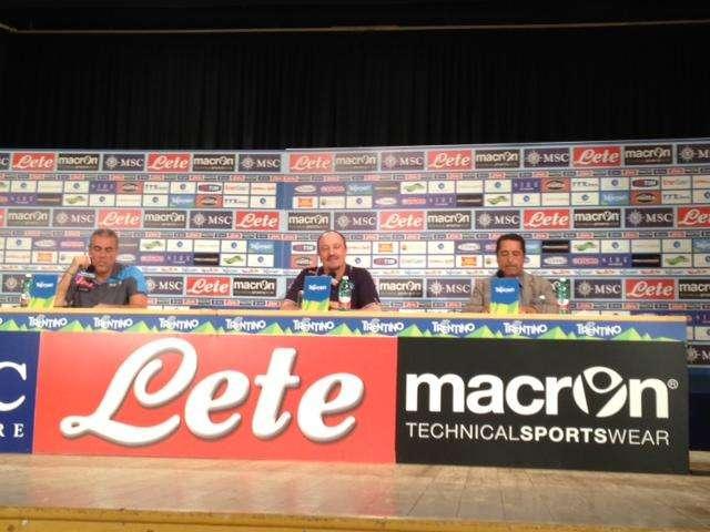 Benitez sugli acquisti: “Mertens e Callejon funzionali, noi non cerchiamo il grande nome per stampa e tifosi"