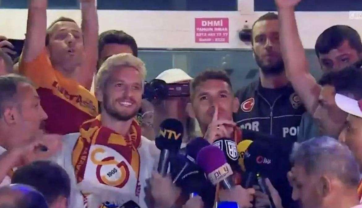 Mertens: "Che orgoglio i cartelloni in città, non mi abituerò mai! Ho sentito i miei ex compagni..."