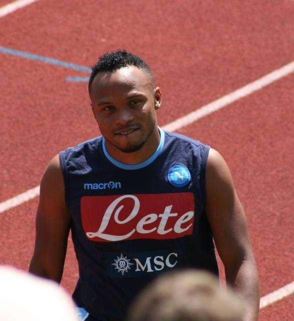 FOTO - Ancora contestazione nei confronti di Zuniga