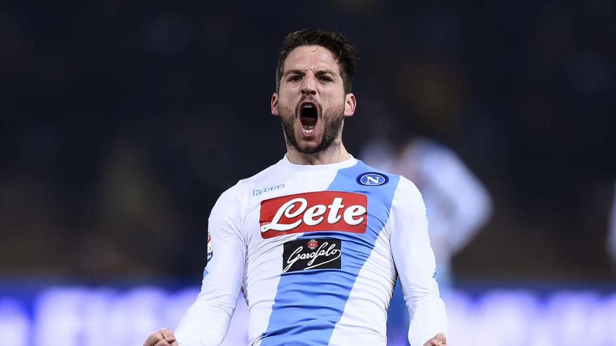Mertens ancora titolare: il Bologna è la sua vittima preferita, i numeri