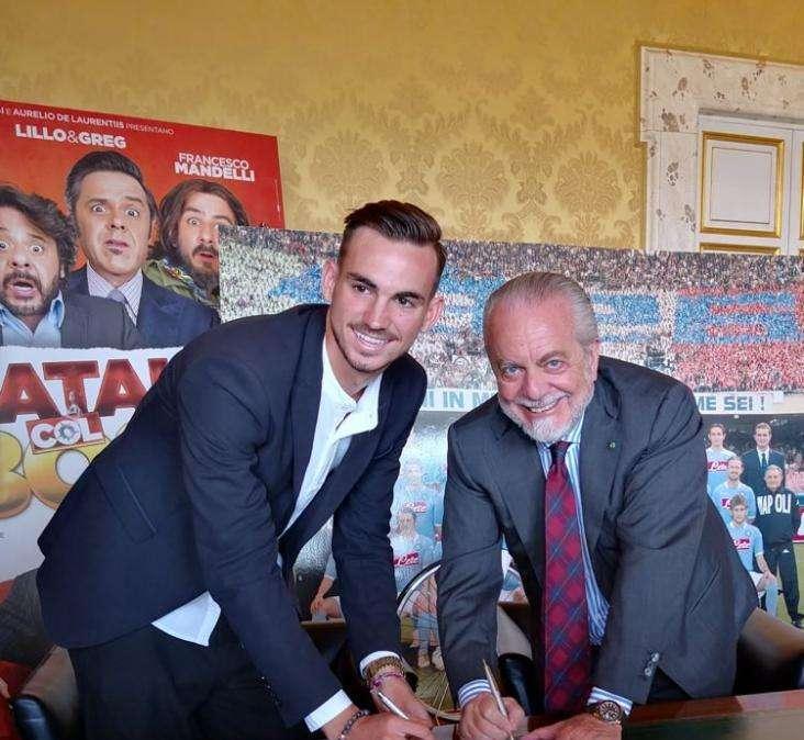 FOTO - Arriva anche il tweet di De Laurentiis: "Benvenuto Fabian!"
