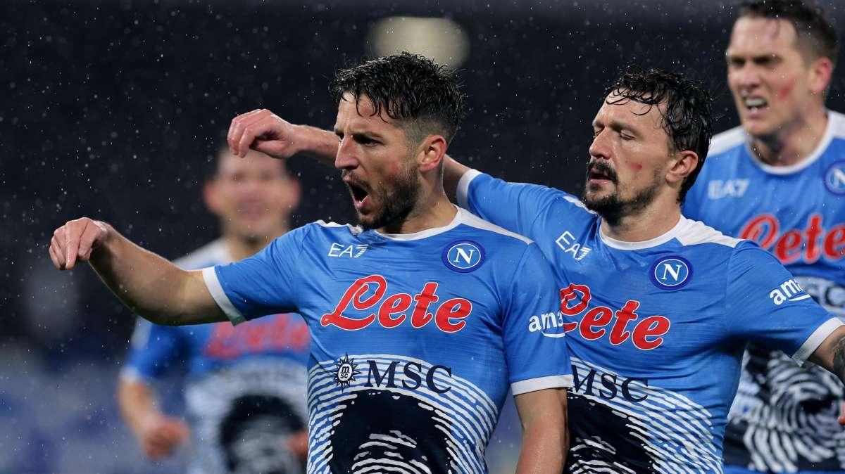 RILEGGI LIVE - Napoli-Lazio 4-0 (7' Zielinski, 10', 30' Mertens, 84' Fabian): show azzurro al Maradona!