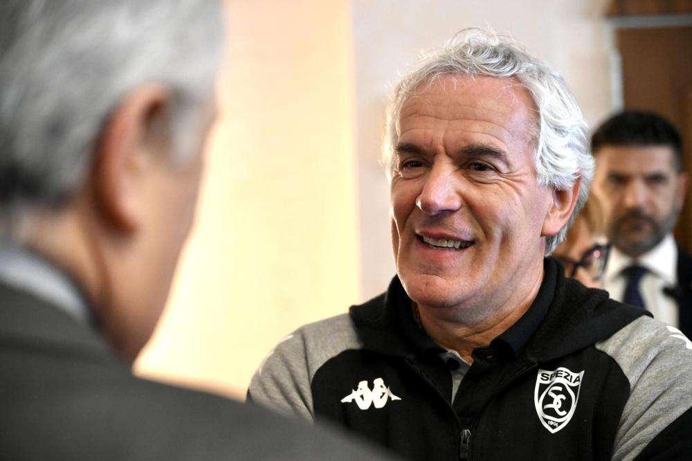 Donadoni, altro esonero: lo Spezia annuncia l'addio
