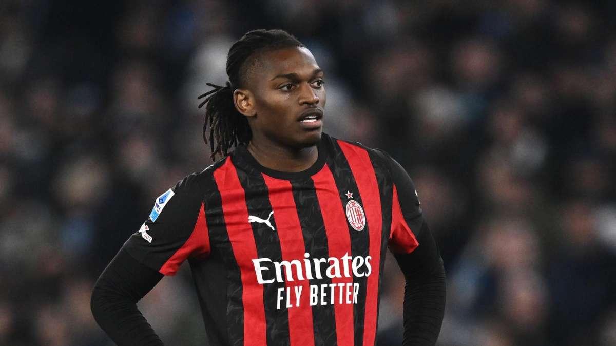 Milan buone notizie per Allegri verso il Napoli: ottimismo sul recupero di Leao