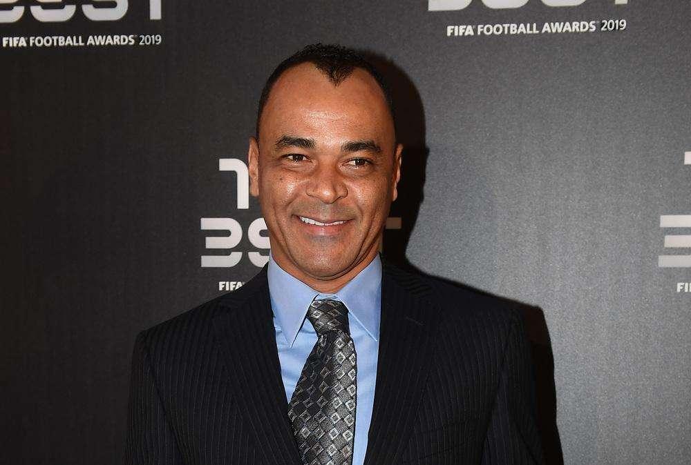 Cafu svela: "La sera prima della finale dei Mondiali giocavamo a golf nei corridoi"