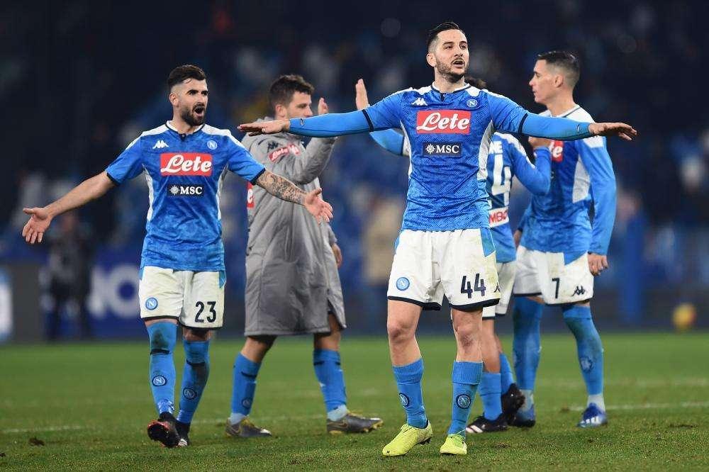 RILEGGI LIVE - Napoli-Torino 2-1 (19' Manolas, 82' Di Lorenzo, 91' Edera): finita! Terzo successo di fila per gli azzurri!