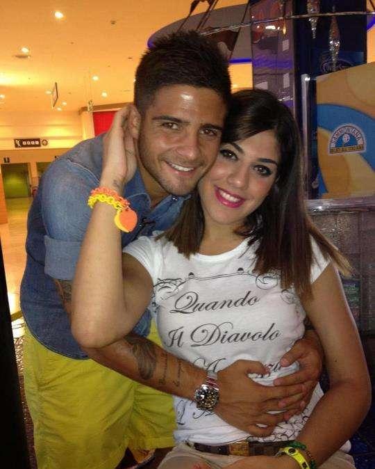 Insigne, il suocero: "Non è vero che che mia figlia scappa da Napoli per paura, è una stronzata!"