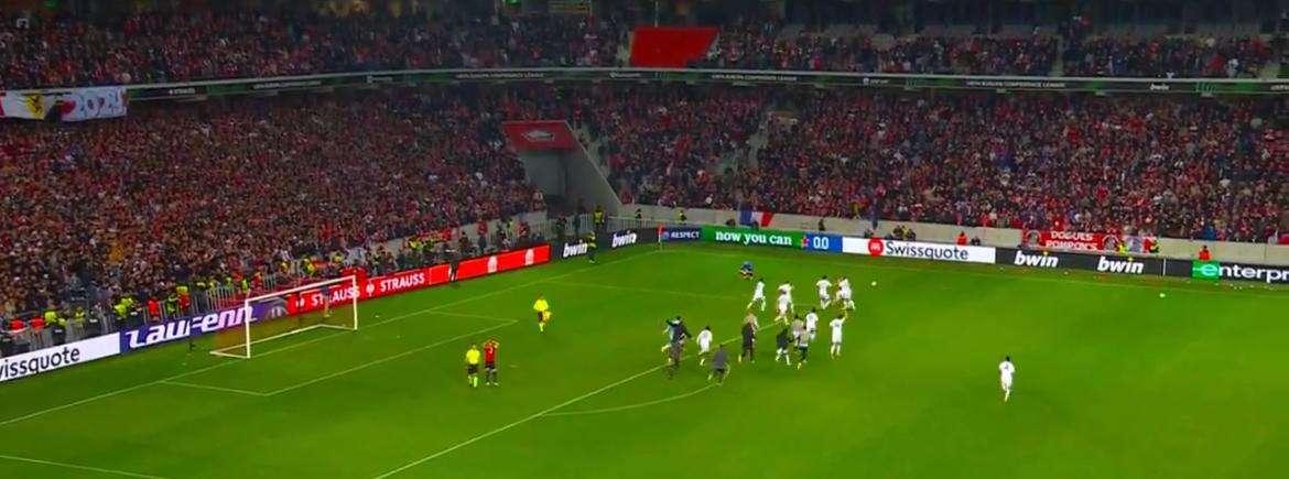 Conference, delusione per l’obiettivo David: Lille eliminato ai rigori dall’Aston Villa