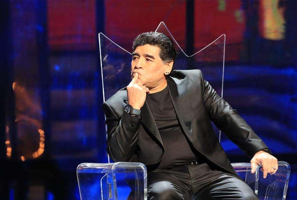 Maradona: "Non conoscevo Astori, ma da oggi lassù ho un amico in più"