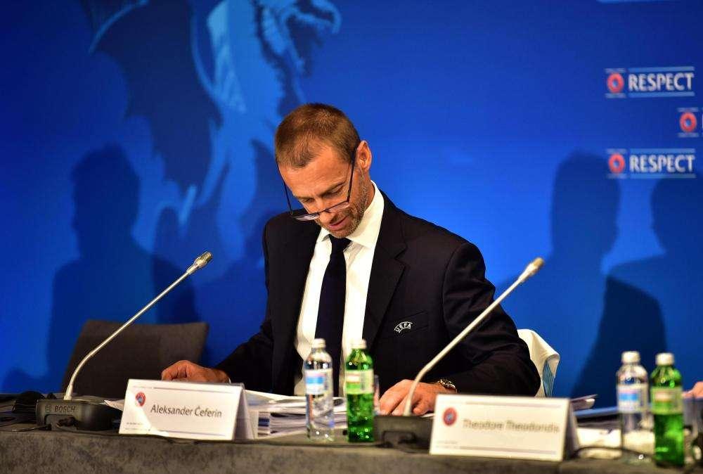 UEFA, fissato la data per decidere sulle coppe europee: tra una settimana la riunione