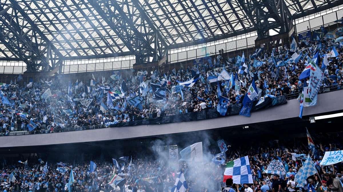Napoli-Lecce, partita la vendita libera: subito pienone! Pochi biglietti al sold-out