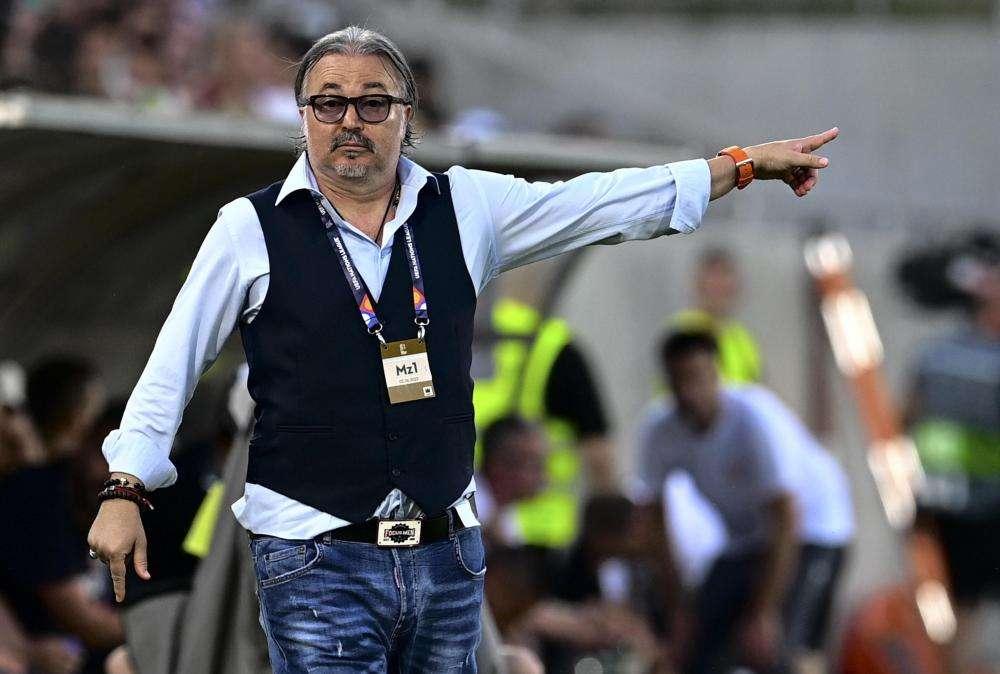 UFFICIALE - Kvaratskhelia inguaia Petrov: ct Bulgaria esonerato
