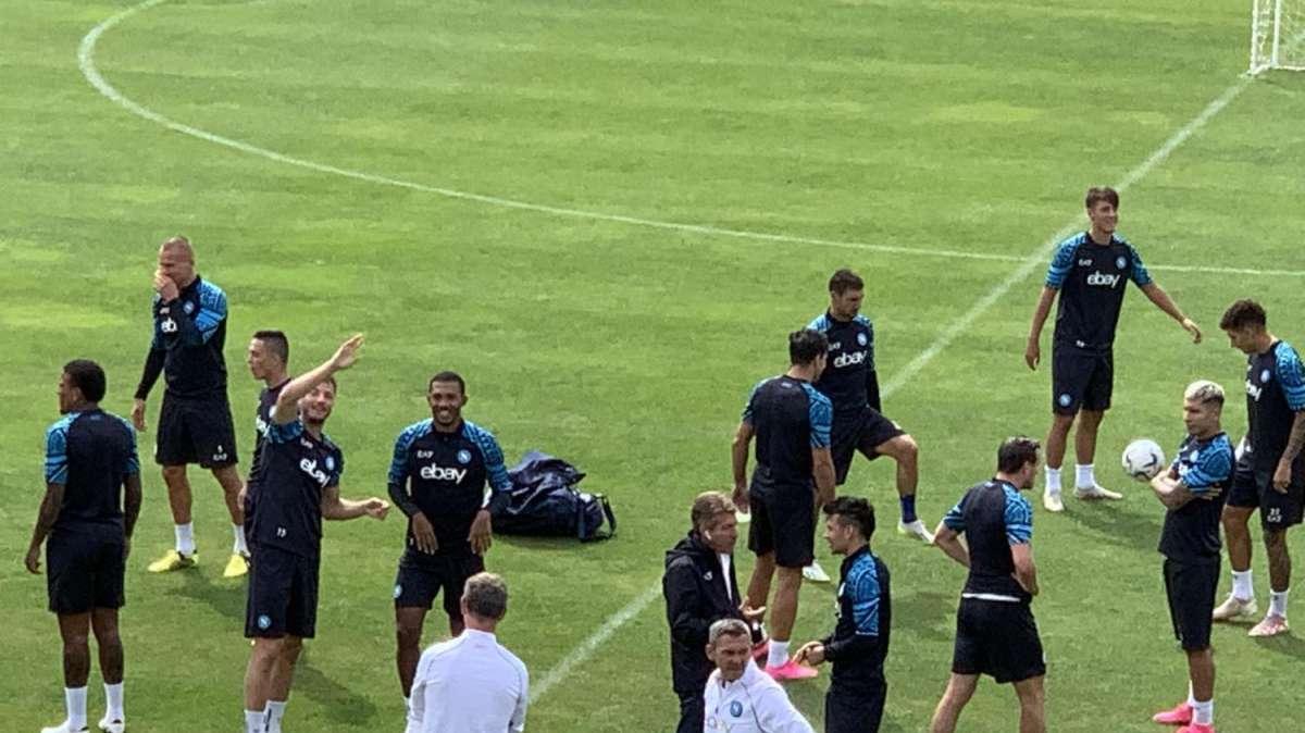 Ritiro Napoli a Castel di Sangro: il programma degli allenamenti di oggi