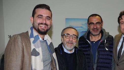 Il Cardinale Voiello a Madrid, in volo col Napoli anche Silvio Orlando: "Il cuore batterà forte per l'emozione"