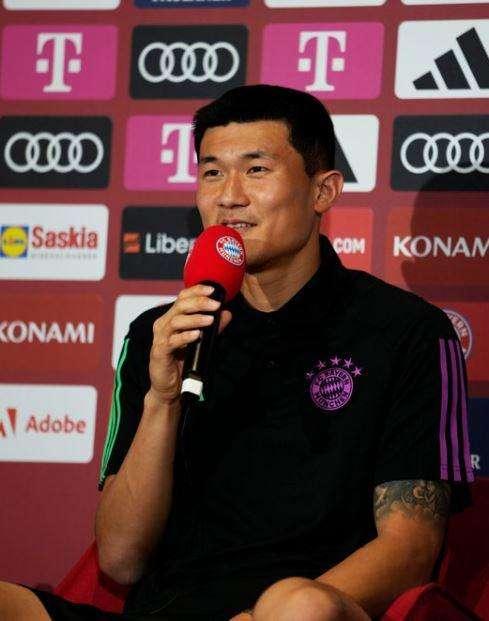 Kim si presenta al Bayern: "Se a Napoli ho fatto così bene è merito di tutti! Porterò i tifosi nel cuore"