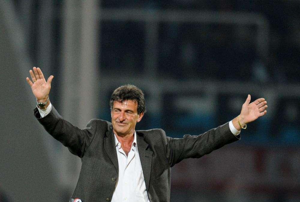 Kempes su Maradona: "Nessuno l'ha mai protetto! Finì tutto con l'antidoping..."